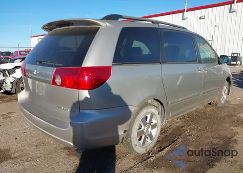 2006 Toyota Sienna Le z USA, uszkodzony, nr VIN 5TDZA23CX6S525353